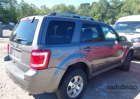 2011 Ford Escape Limited из США, поврежденный, VIN 1FMCU0E77BKA83582